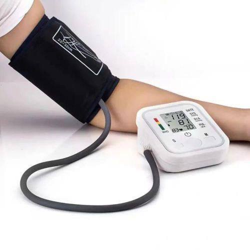 Electronic blood pressure monitor