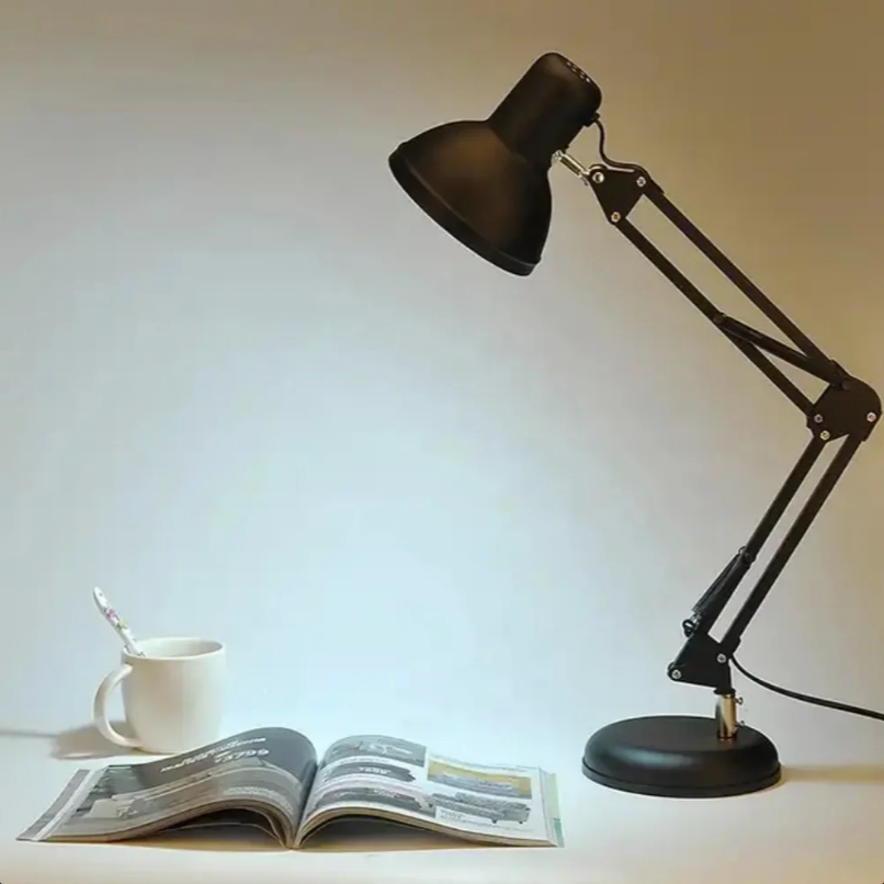 Lampe de bureau articulée en métal avec pince de fixation – Design classique et orientable